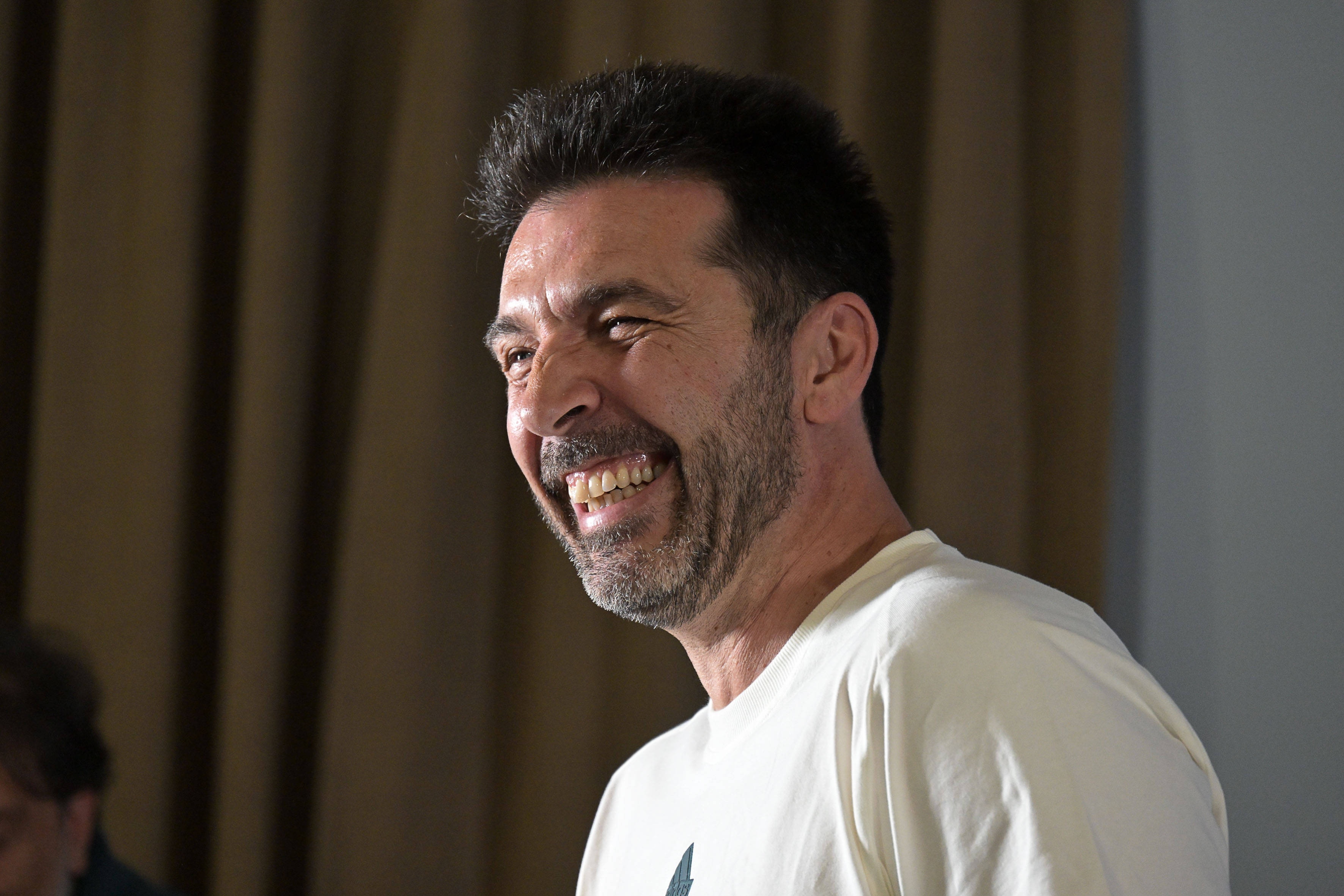 kaiyun体育-布冯：斯帕莱蒂带领尤文强势回归，这支尤文有实力竞争意甲冠军